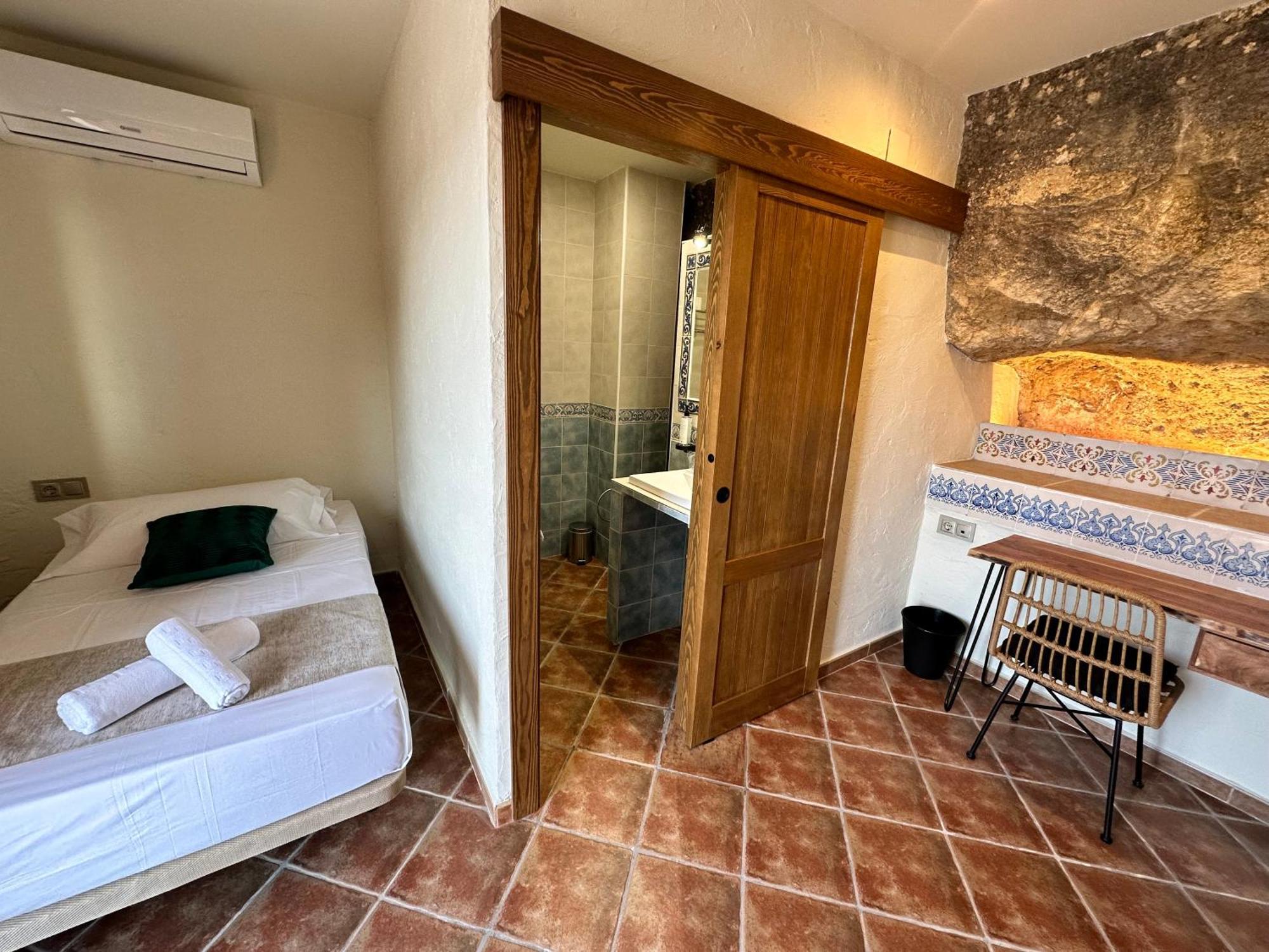 Hotel Alkalea Hospederia Alcala del Jucar Pokoj fotografie